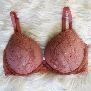 VICTORIA'S SECRET Dream Angels Lace Push-Up Bra